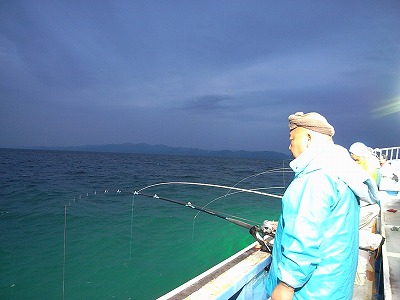 新潟東　釣り好きの集い40　それが白んできました.jpg